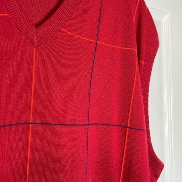 Lyle & Scott Scotland Red Mens Casual Vest size XL - Picture 4 of 8